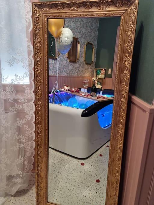 Royal Room Jacuzzi Haut De Gamme Centre Ville Mulhouse Exterior foto